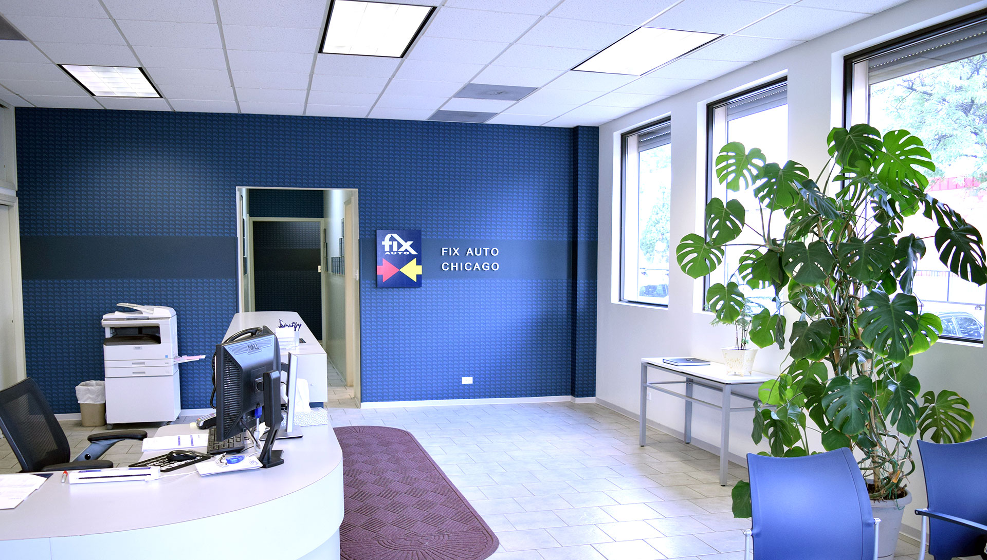 Fix Auto Chicago Collision Repair Lobby and Front Desk
